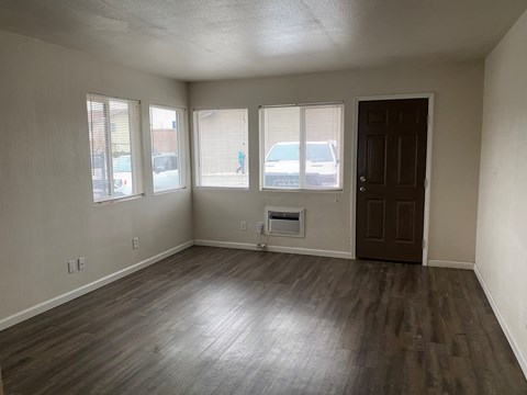 211 Ash Street 1-2 Beds Apartment for Rent