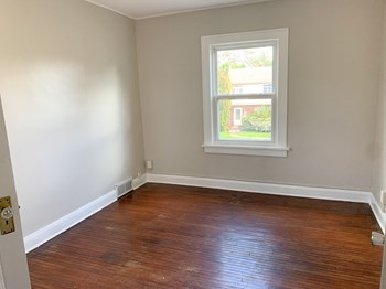 1739 Wyndhurst Road 3 Beds Apartment for Rent - Photo Gallery 8