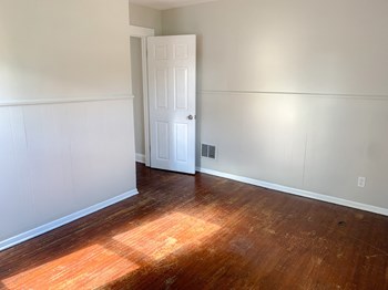 1739 Wyndhurst Road 3 Beds Apartment for Rent - Photo Gallery 9
