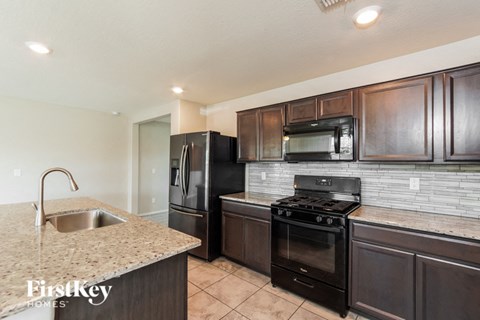 20071 W Wilson Street 3 Beds Apartment for Rent