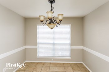 312 Pin Oak Lane 3 Beds House for Rent - Photo Gallery 4