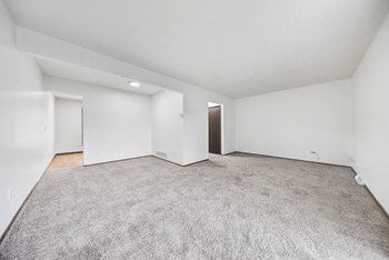 1652 69th Avenue Northeast 3 Beds Apartment for Rent - Photo Gallery 19