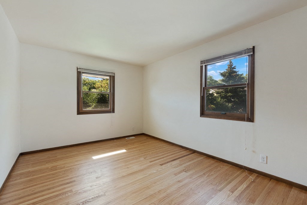 Townhomes of Valley Bedroom