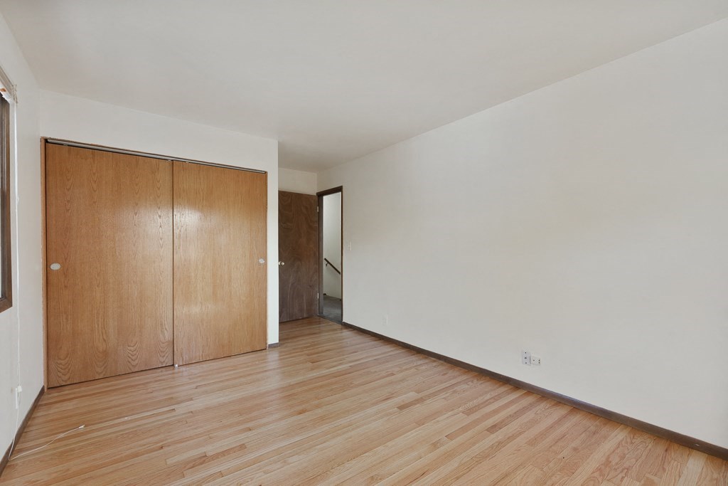 Townhomes of Valley Bedroom