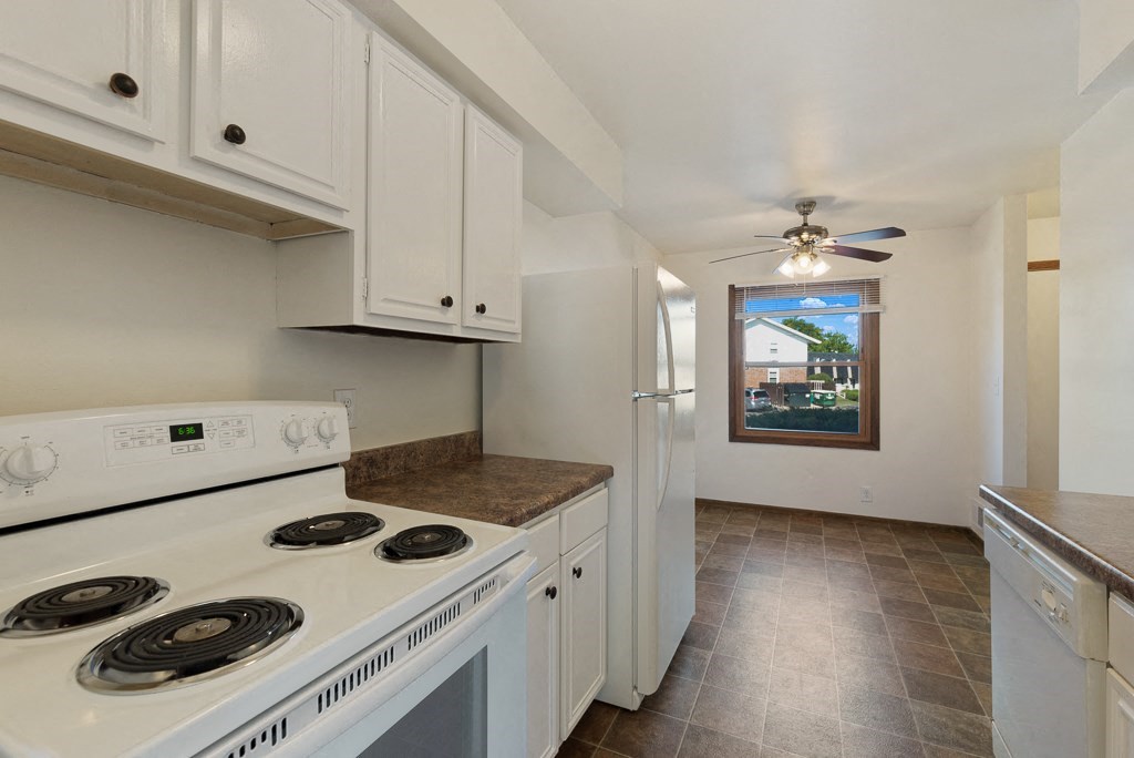 Townhomes of Valley Kitchen