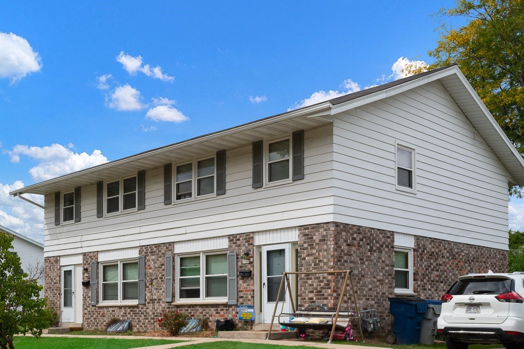 Townhomes of Valley Exterior