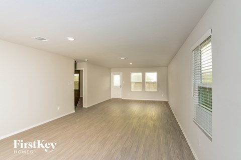 6452 Cotton Ridge 4 Beds Apartment for Rent
