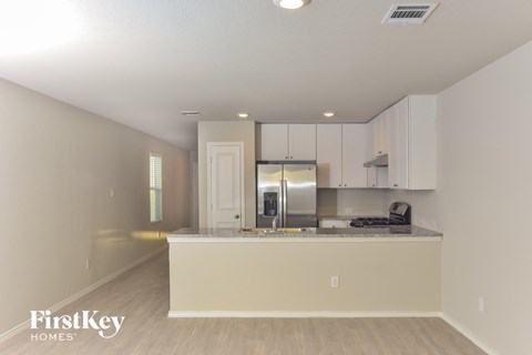 6452 Cotton Ridge 4 Beds Apartment for Rent