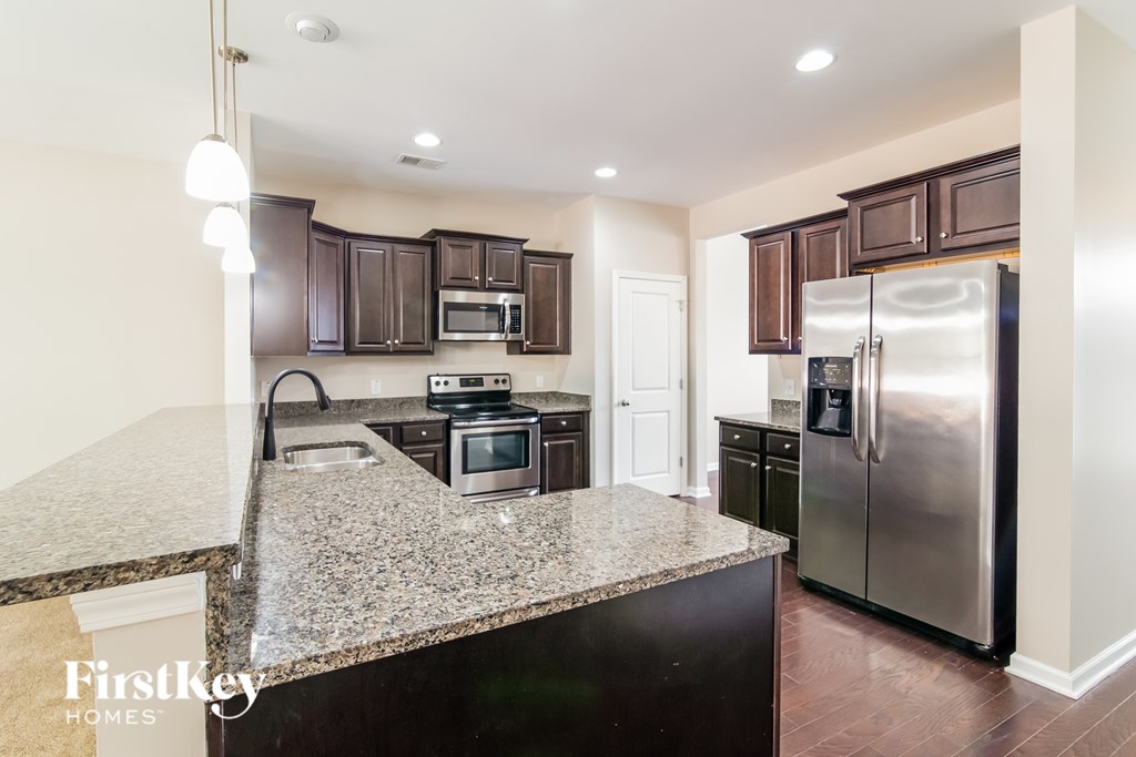 7762 High Maple Circle 5 Beds House for Rent - Photo Gallery 7