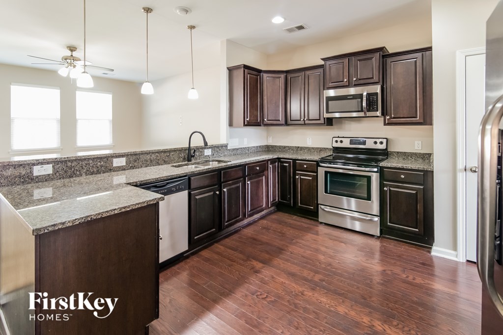 7762 High Maple Circle 5 Beds House for Rent - Photo Gallery 8