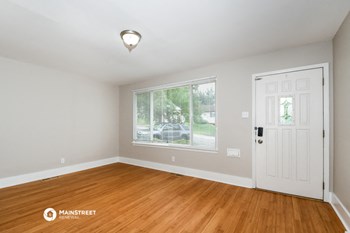 6447 Clifton Hills Dr 3 Beds House for Rent - Photo Gallery 5