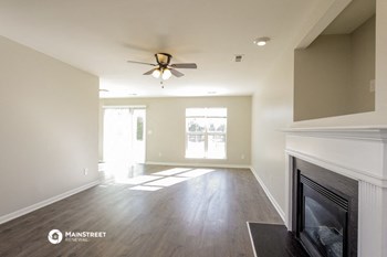 1001 Enderbury Dr 3 Beds House for Rent - Photo Gallery 4