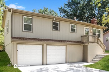 503 NE CASTLE DR 3 Beds House for Rent - Photo Gallery 4