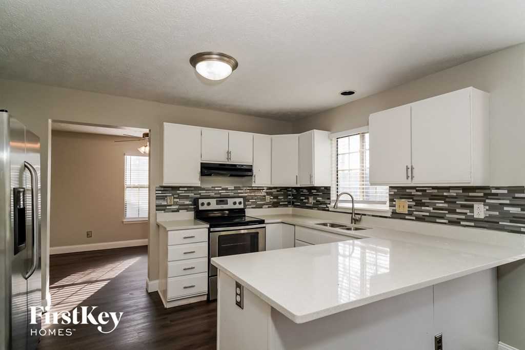 10145 E PARK VALLEY Drive 4 Beds House for Rent - Photo Gallery 5