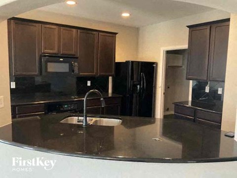 1209 Wentwood Drive 4 Beds Apartment for Rent
