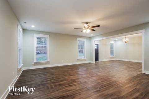 300 South Crawford Street 5 Beds House for Rent - Photo Gallery 3