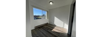 Ground Floor; 2 Bedroom, 1 Bath