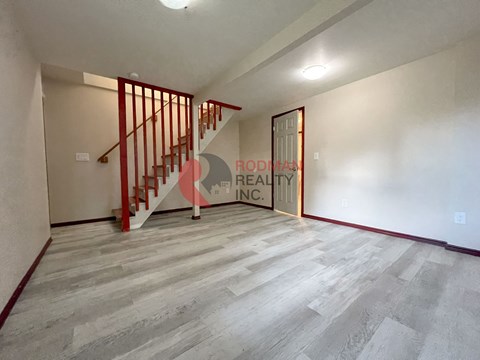 402 Suthard Road 2 Beds House for Rent - Photo Gallery 2