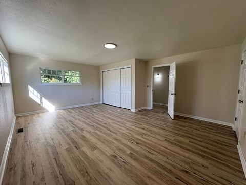 445 C. STREET 4 Beds Apartment for Rent