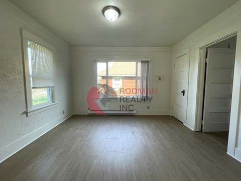502 15TH AVENUE 2 Beds Apartment for Rent