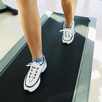 feet on treadmill