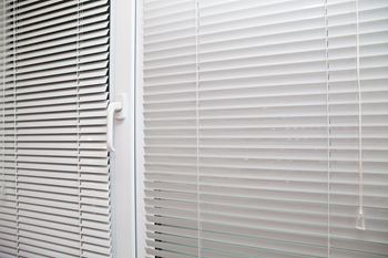 window blinds