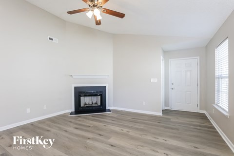 4952 Silverdene Street 3 Beds Apartment for Rent