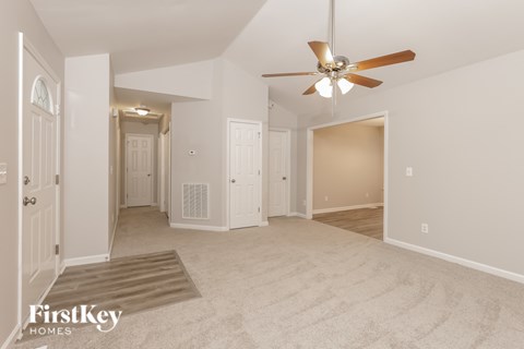 30 Eagle Stone Ridge 3 Beds Apartment for Rent