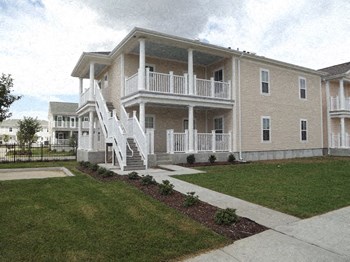 Building Exterior-Marrero Commons 1, New Orleans, LA 70125 - Photo Gallery 17