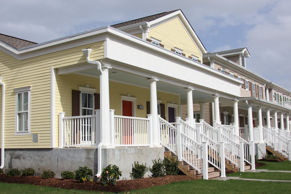 Building exterior-Marrero Commons 1, New Orleans, LA 70125