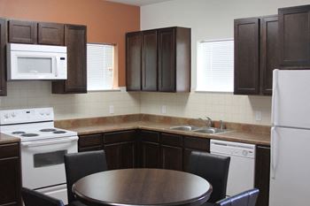 kitchen-Marrero Commons 1, New Orleans, LA 70125