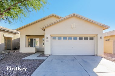 12517 W WASHINGTON Street 4 Beds Apartment for Rent