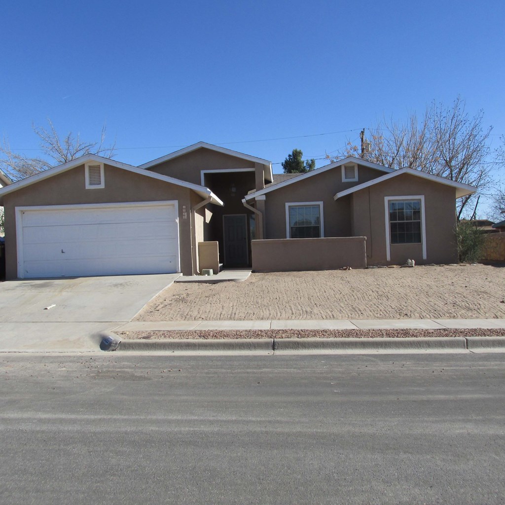 1022 Heather Circle Rentals Las Cruces, NM RentCafe