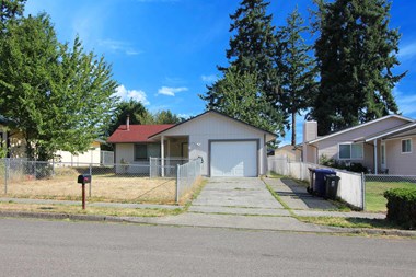 1419 S 85Th St 3 Beds House for Rent Photo Gallery 1