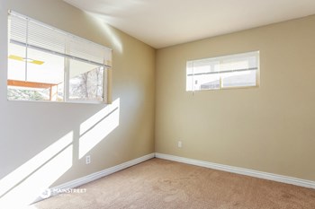814 QUENTIN ST 3 Beds House for Rent - Photo Gallery 12