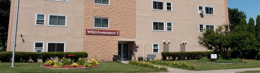 Wells Apartments Studio-1 Bed Apartment for Rent - Photo Gallery 6