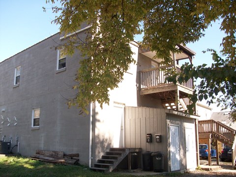 702 Delevan St Studio Apartment for Rent