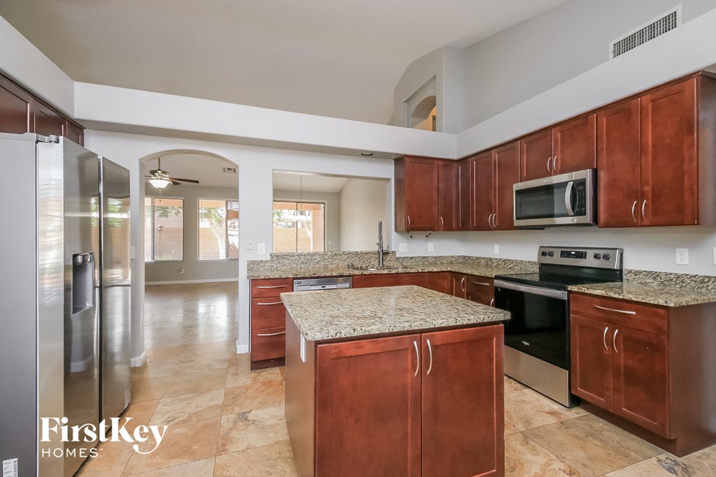 2907 E MILLBRAE Lane 3 Beds House for Rent - Photo Gallery 7