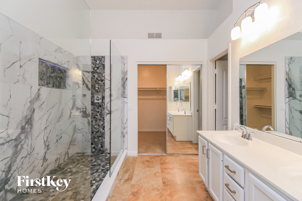 2907 E MILLBRAE Lane 3 Beds House for Rent - Photo Gallery 10