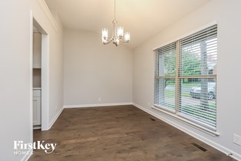 1301 Ravenna Court S 3 Beds House for Rent - Photo Gallery 2