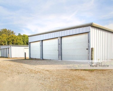 Storage Units for Rent available at 2356 Hamilton Cleves Road, Hamilton, OH 45013 - Photo Gallery 1