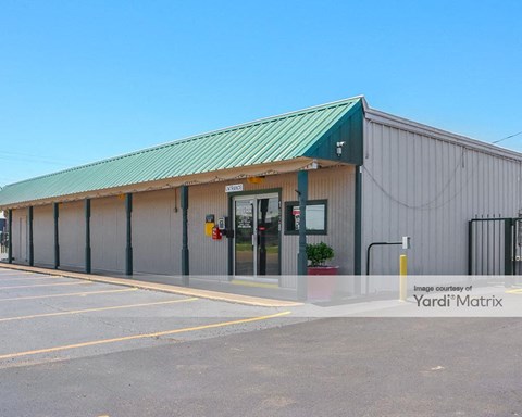 Storage Units for Rent available at 1628 US-83 BUS, Mission, TX 78572