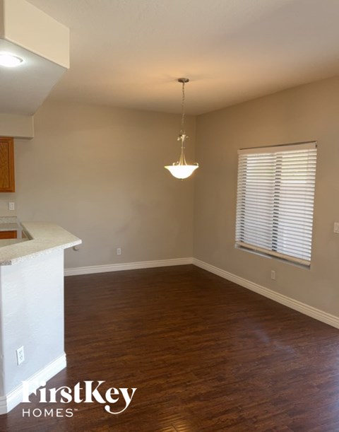 10132 E CAPRI AVENUE 3 Beds Apartment for Rent