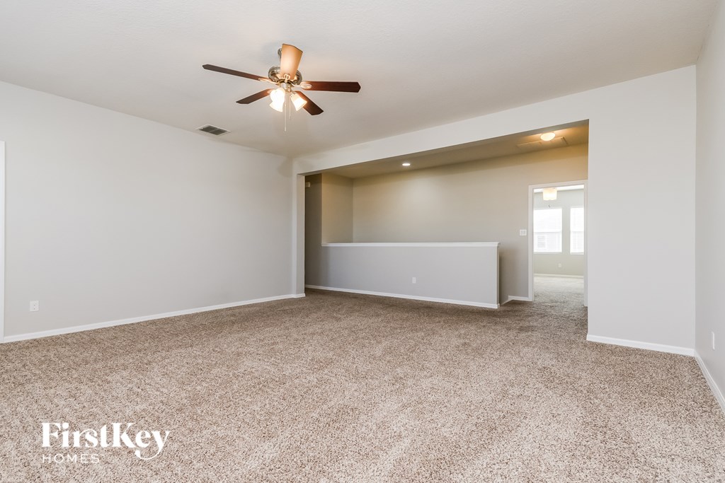 2501 ISABELA TERRACE 4 Beds House for Rent - Photo Gallery 9