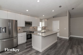 9119 CATHERINE FOSTER COURT 4 Beds House for Rent - Photo Gallery 5