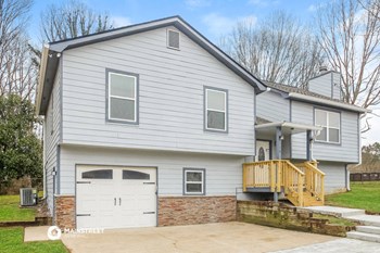 116 BRITTANEY DR 3 Beds House for Rent - Photo Gallery 2