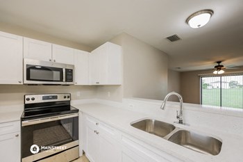 128 SHADOW LAKES DR 3 Beds House for Rent - Photo Gallery 6