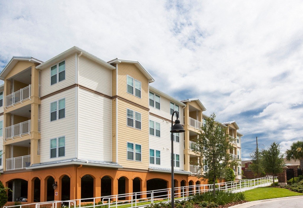 the building where the hotel is located