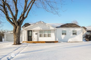 124 ROSE LN 3 Beds House for Rent - Photo Gallery 2