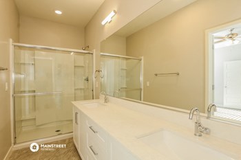 1119 S Stapley Dr Unit 109 3 Beds House for Rent - Photo Gallery 8